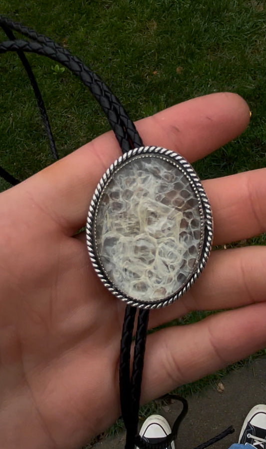 MEMORIAL BOLO TIE