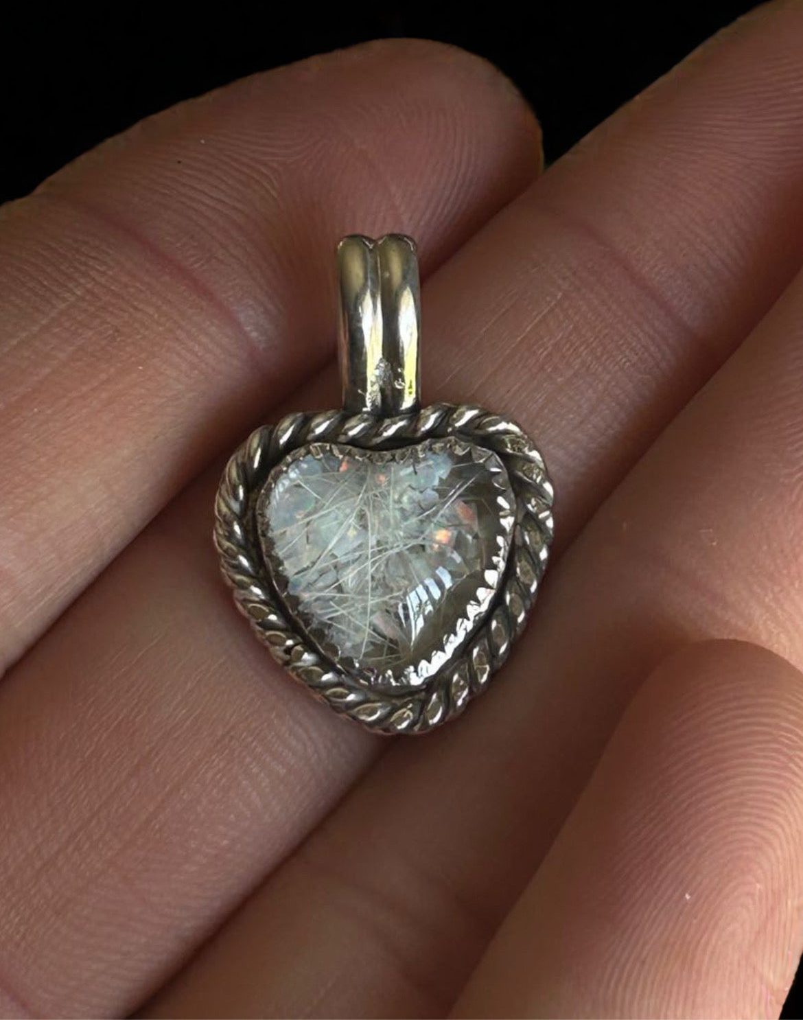 HEART MEMORIAL PENDANT