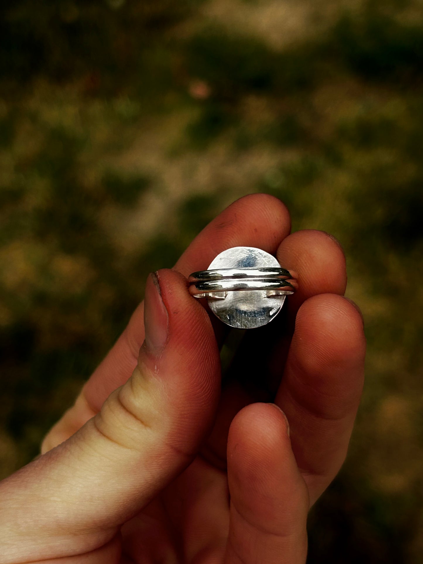 ROUND MEMORIAL RING