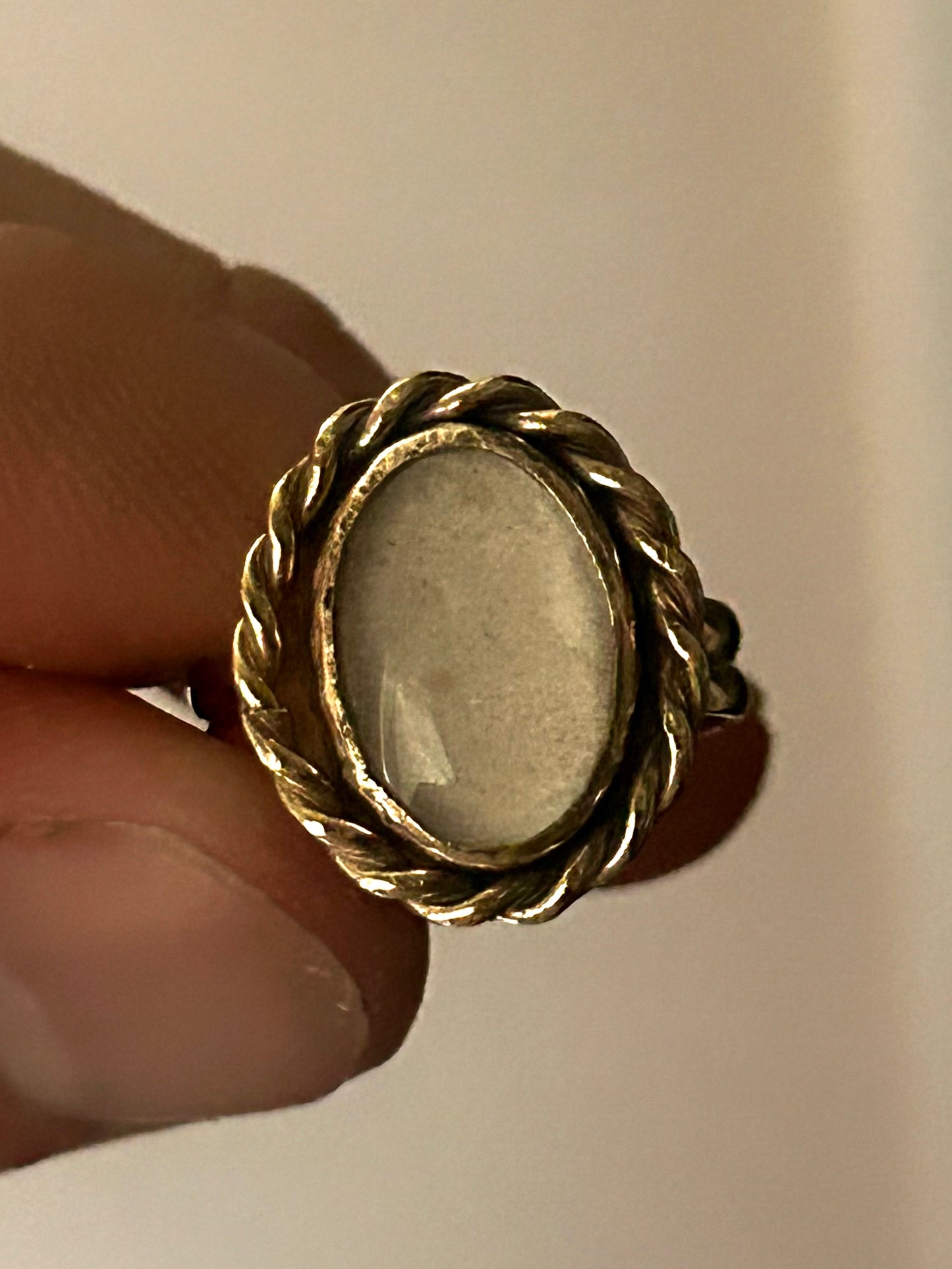10KY GOLD MEMORIAL RING