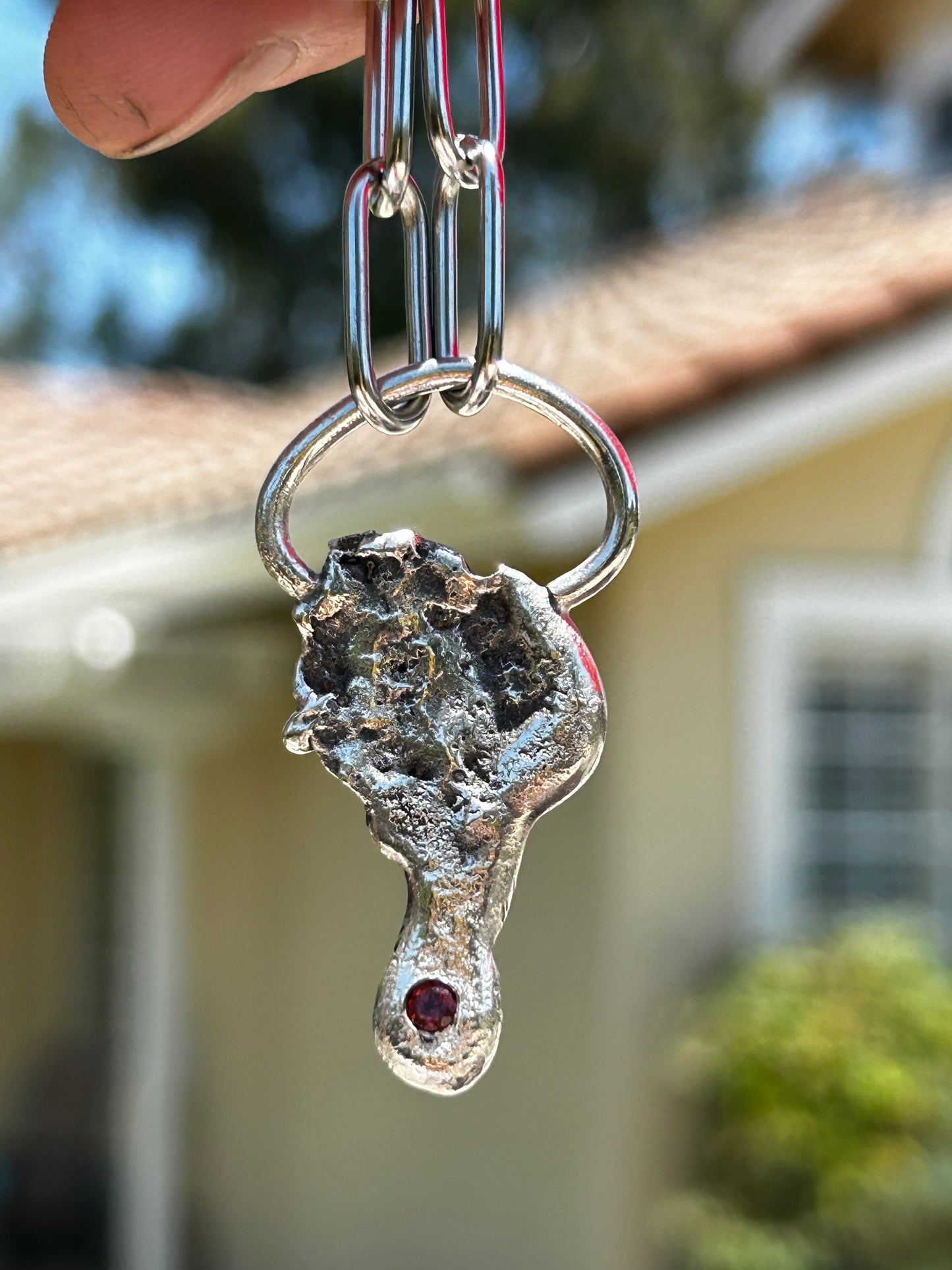 ORGANIC GARNET NECKLACE