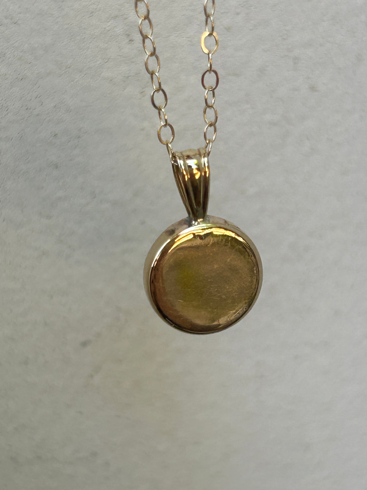 14K GOLD MEMORIAL NECKLACE